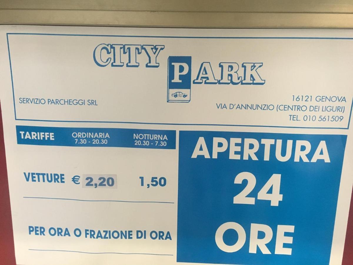 Ad Home Centro Genua Zewnętrze zdjęcie