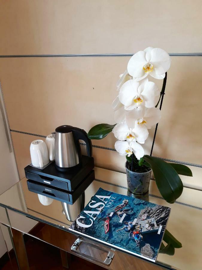 Ad Home Centro Genua Zewnętrze zdjęcie